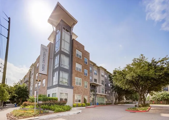 Frontdesk Sync Med Center Apts Houston