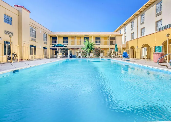 La Quinta Inn By Wyndham Houston Greenway Plaza Medical Area