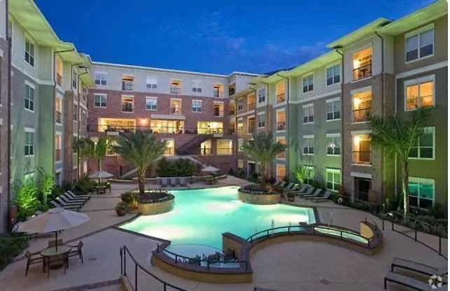 Stylish NRG Stadium Apartment: King Bed, Free Parking & Med Center Proximity
