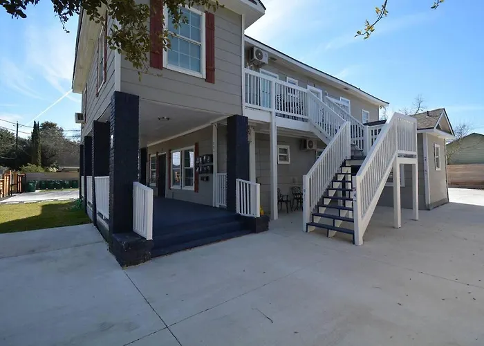 Supervalue Suite #8 @ East End Revitalized