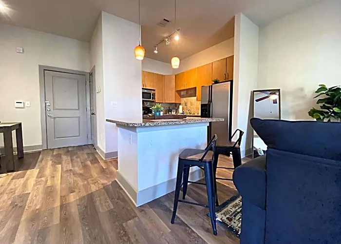 23Rd Loftking Bedwifi2 Bedrooms3Tvpool