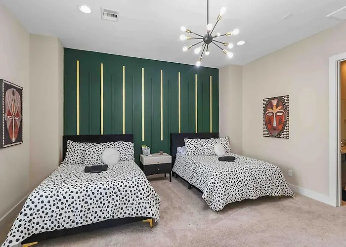The Suite Spot III Downtown Lux Near Minute Maid Houston