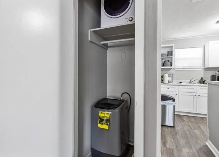 Heirs Living Emerald - Near Md Anderson Free Parking Pet Friendly
