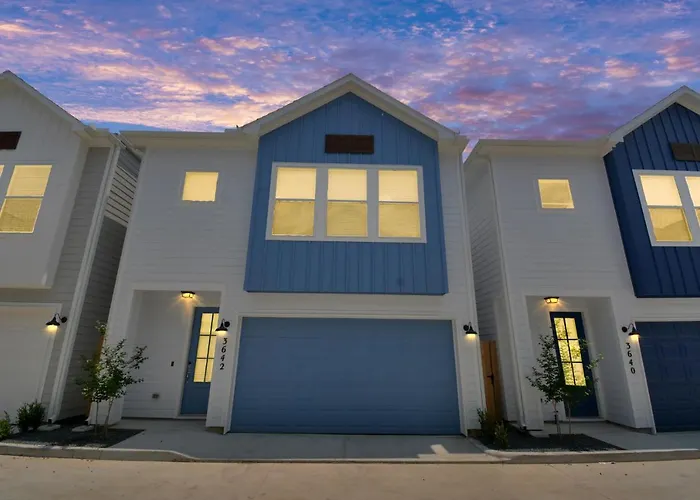 Casa Azure - New Modern 3 Bedroom Med Center, Nrg, Uh Houston que aceita animais de estimação