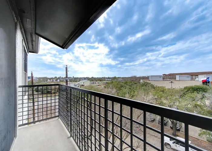 Appartement Lux Gold Near Medical Center / Nrg + King Bed + Fast Wifi à Houston acceptant les animaux