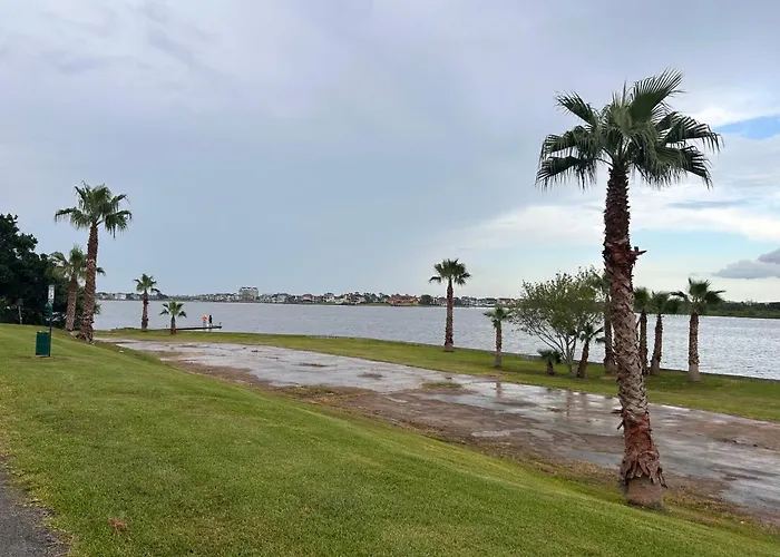Houston Luxury Apartment- Free Parking Free Wi-Fi