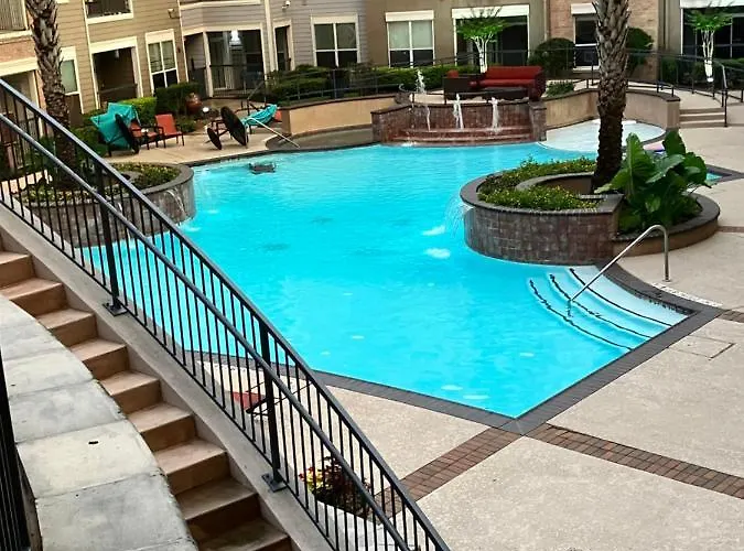 Texas Blues Apartment Houston