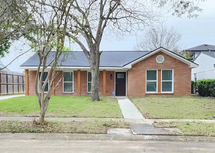 New! H-Town Getaway Near Medical Center!
