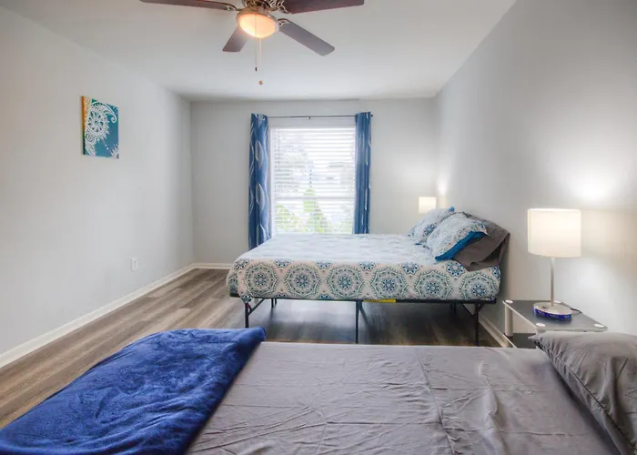 Spacious 3Br, 2Ba Condo Near Medcenter & Nrg Houston