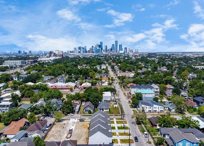 Villa Blue Dream Houston-10Mins-Downtown- Minutemaidpark acceptant les animaux