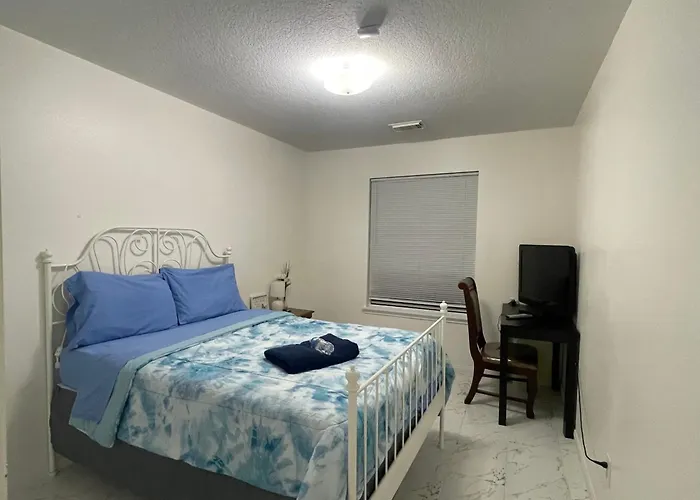 Rooms In Houston Texas Home Near Hobby Airport