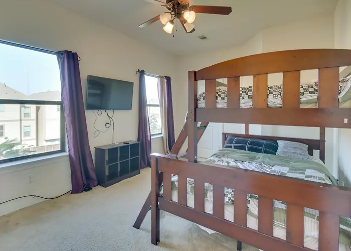 Haustierfreundliches Pet-Friendly Houston Home About 7 Mi To Downtown!
