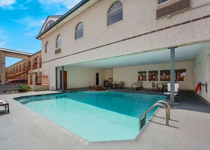 Quality Inn & Suites Houston Northwest - Cypress