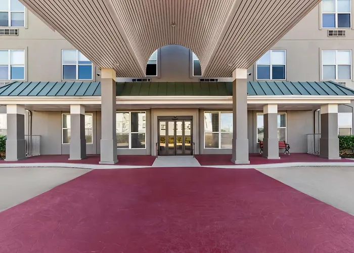 Sonesta Essential Iah Airport Jfk Boulevard - Newly Renovated