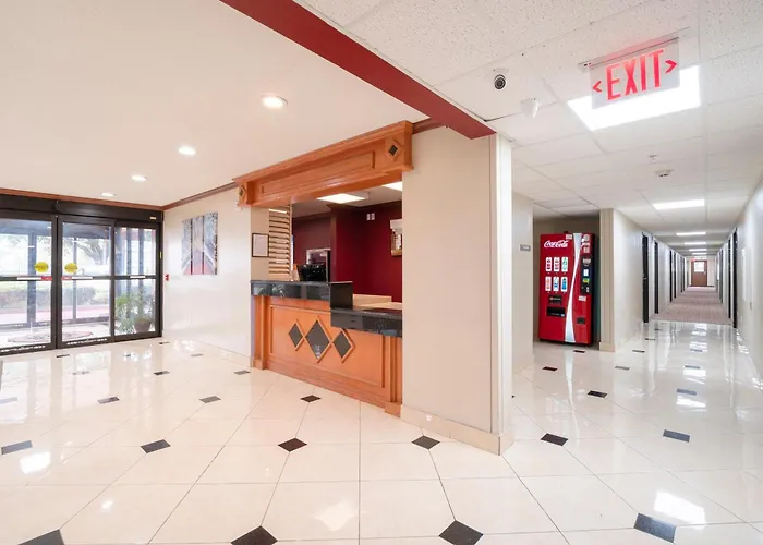 Oyo Townhouse Houston Airport North