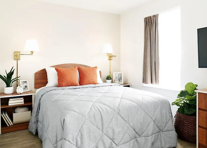 Intown Suites Extended Stay Houston Tx - Highway 6