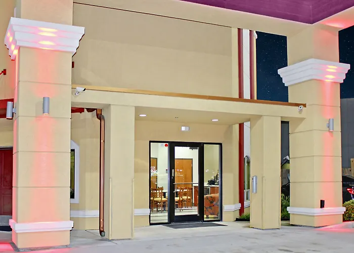 Palacio Royale Houston Nw At Beltway 8