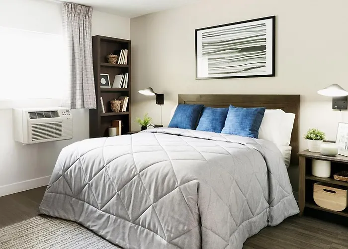 Intown Suites Extended Stay Houston Tx - Highway 6