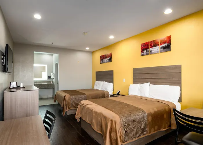 Moonlight Suites - Houston/George Bush Int'L Airport