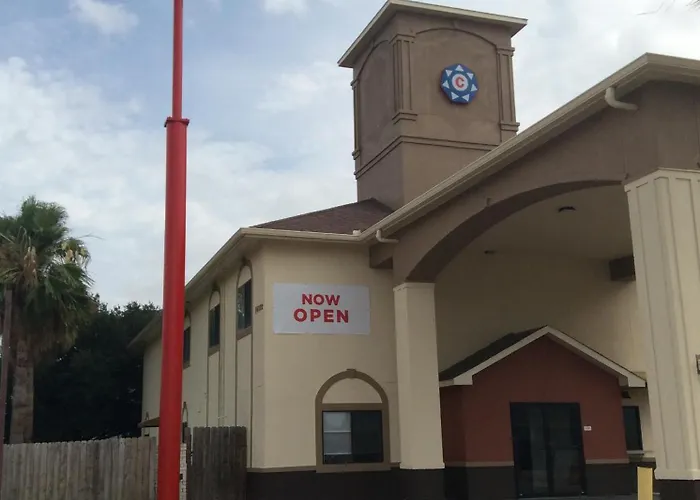 Super 8 By Wyndham Houston North I-45 Hotel Westfield