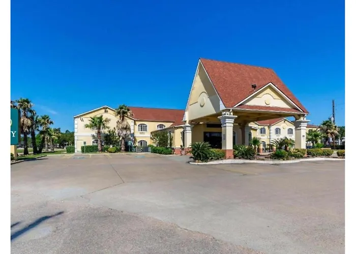 Casablanca Inn & Suites Houston - Spring