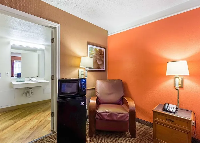 Motel 6 Houston Medical Center - Reliant Park