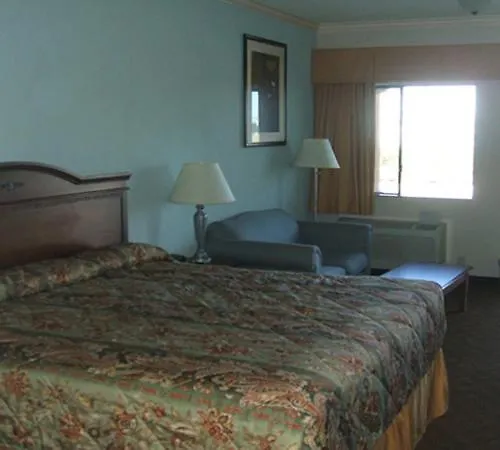 Scottish Inn & Suites Houston