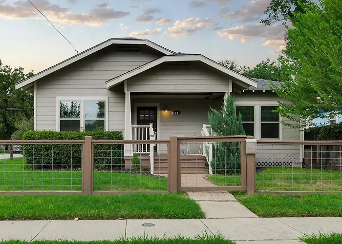 Spacious Heights Home!