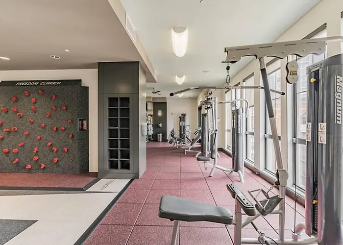 Spacious Flat + Gym + Pool