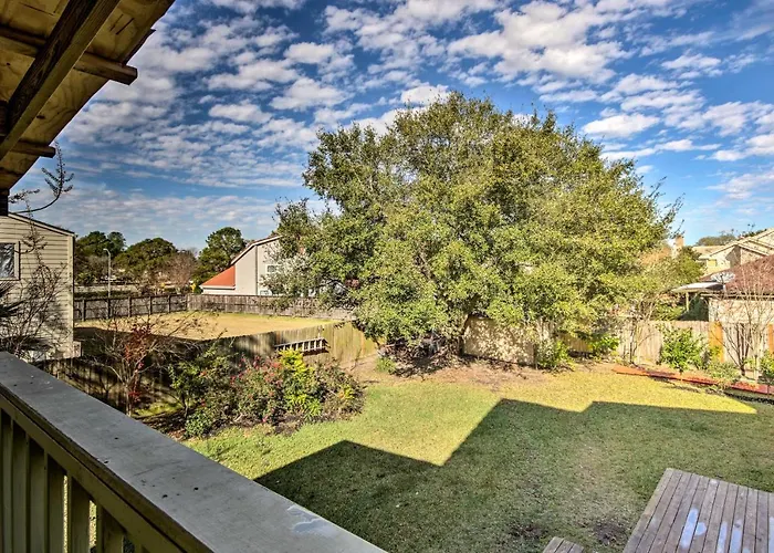 Quiet Rental W/ Balcony: 14 Mi To Downtown Houston admite animales