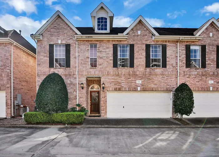 Uptown Terrace Villa Houston