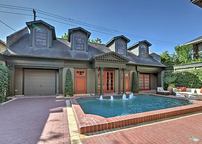 Dreamy Houston Boho Cottage With Private Pool!